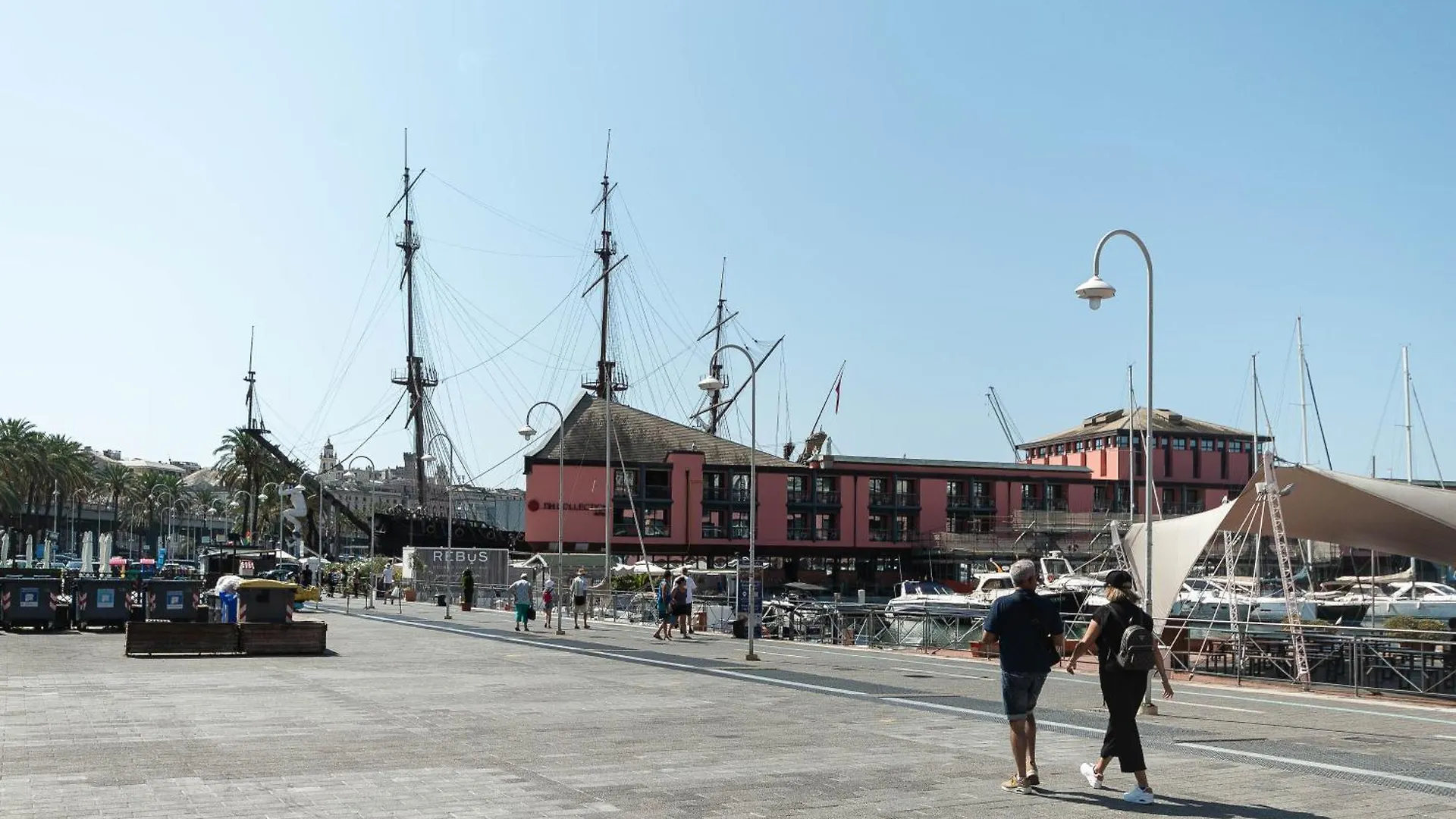 Apartmán La Mansarda Del Principe, Vicoli, Acquario E Lanterna Janov